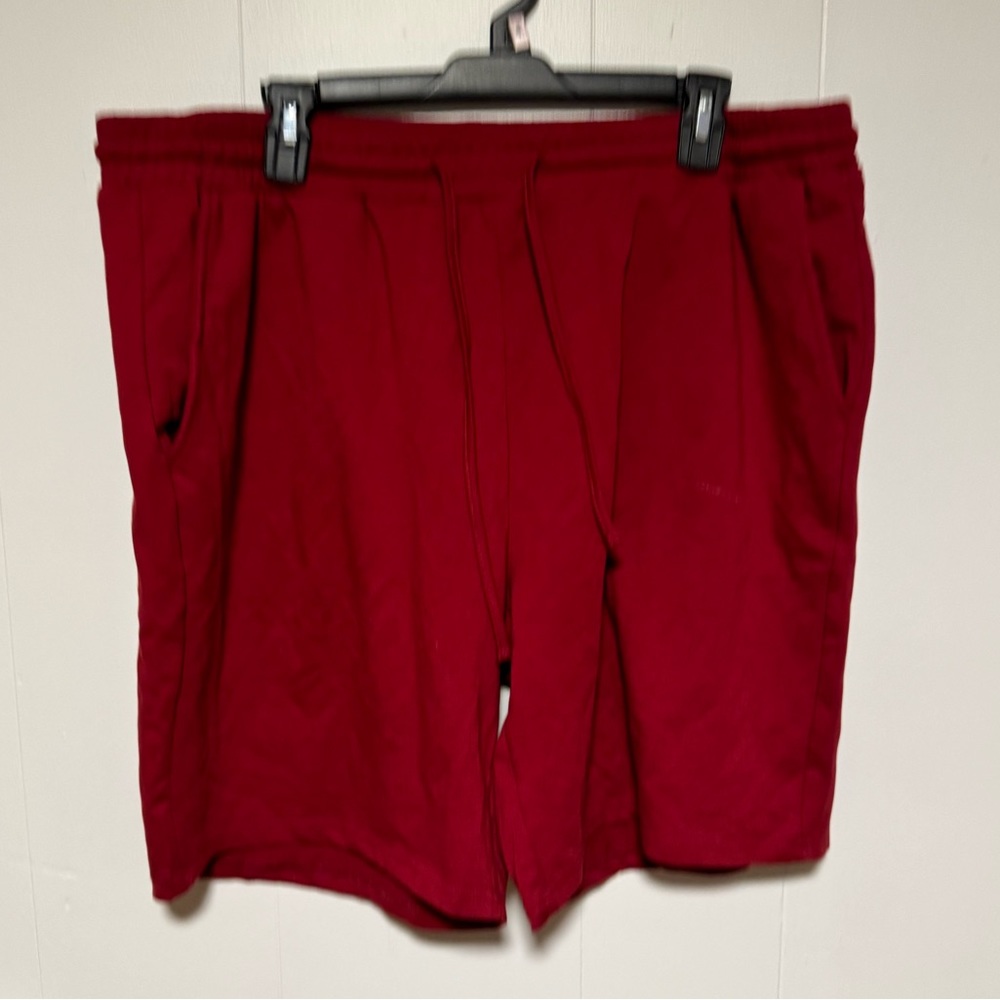 Men burgundy shorts XXL